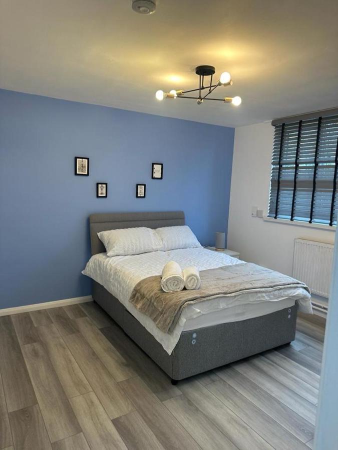 Stylish Apartment At Carlton Grove ลอนดอน ภายนอก รูปภาพ