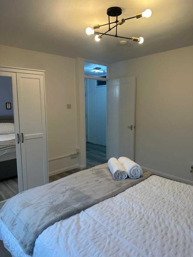 Stylish Apartment At Carlton Grove ลอนดอน ภายนอก รูปภาพ